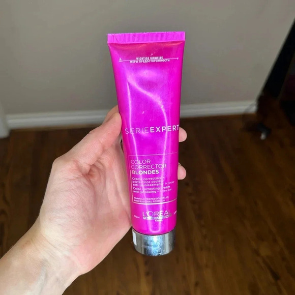 L'Oreal Other - L’Oreal Blonde Conditioner
